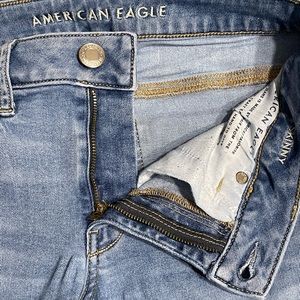 American Eagle Women’s Jeans Size 6